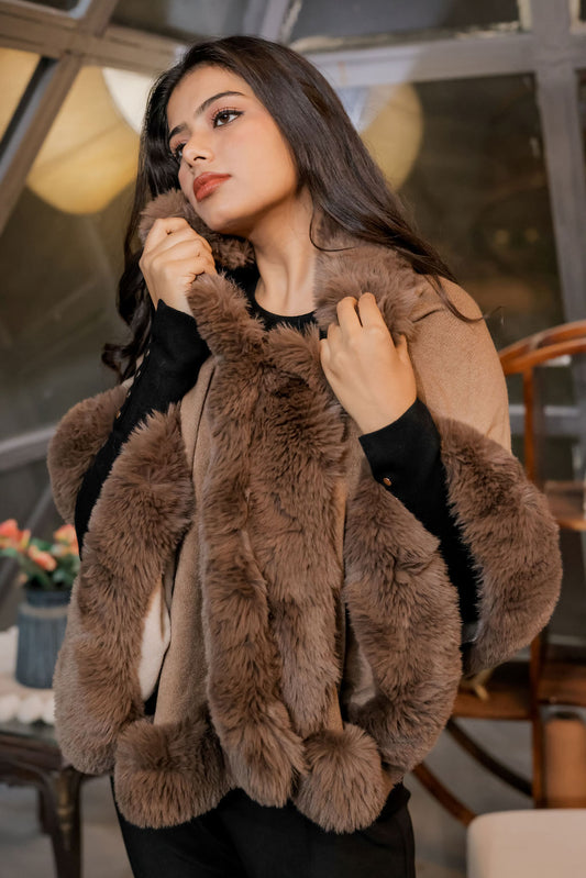 Cream ombre stall with fur detailing ESWWS0002-CRMFR