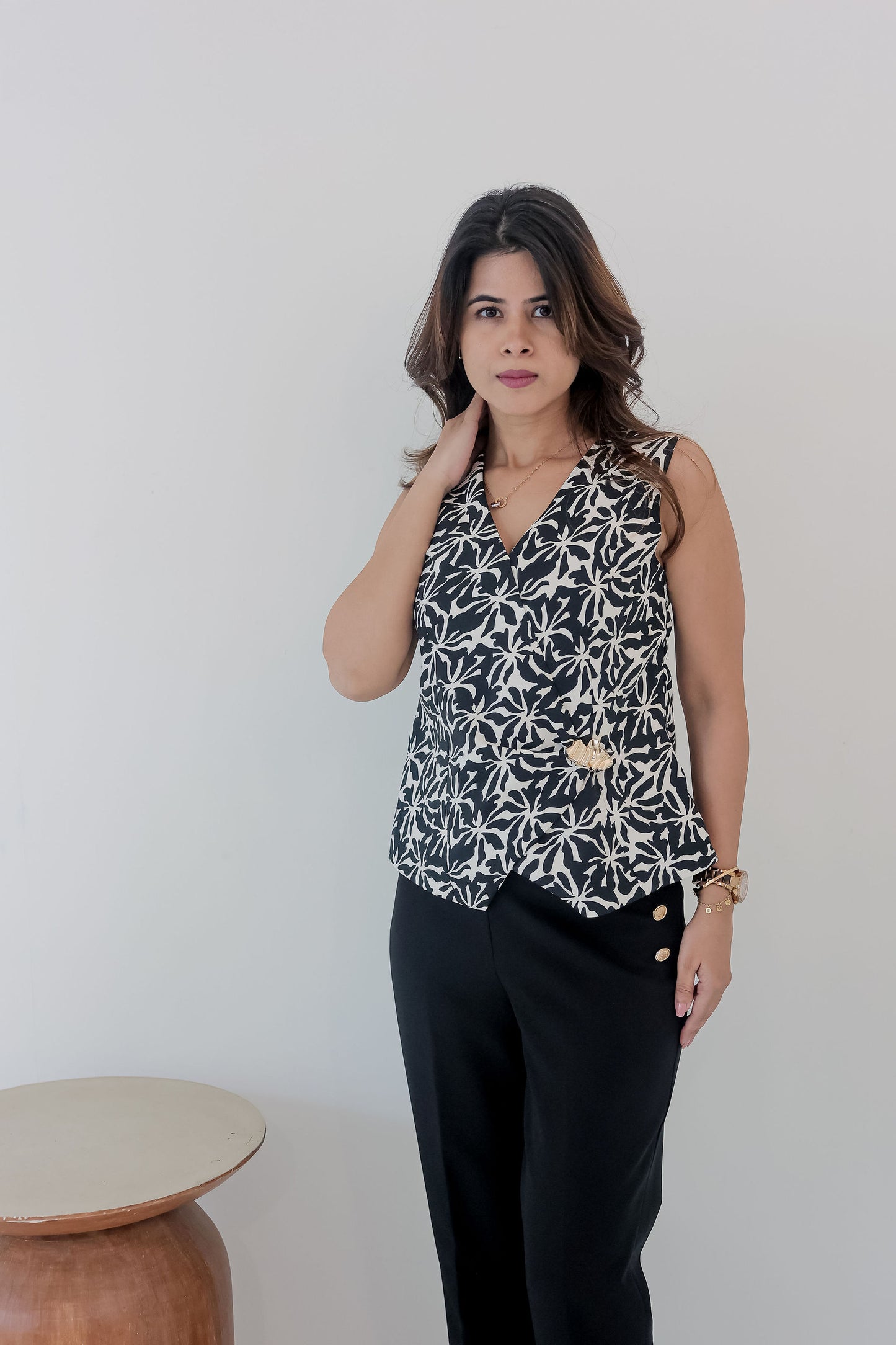 Black printed waistcoat with gold applique - essener.