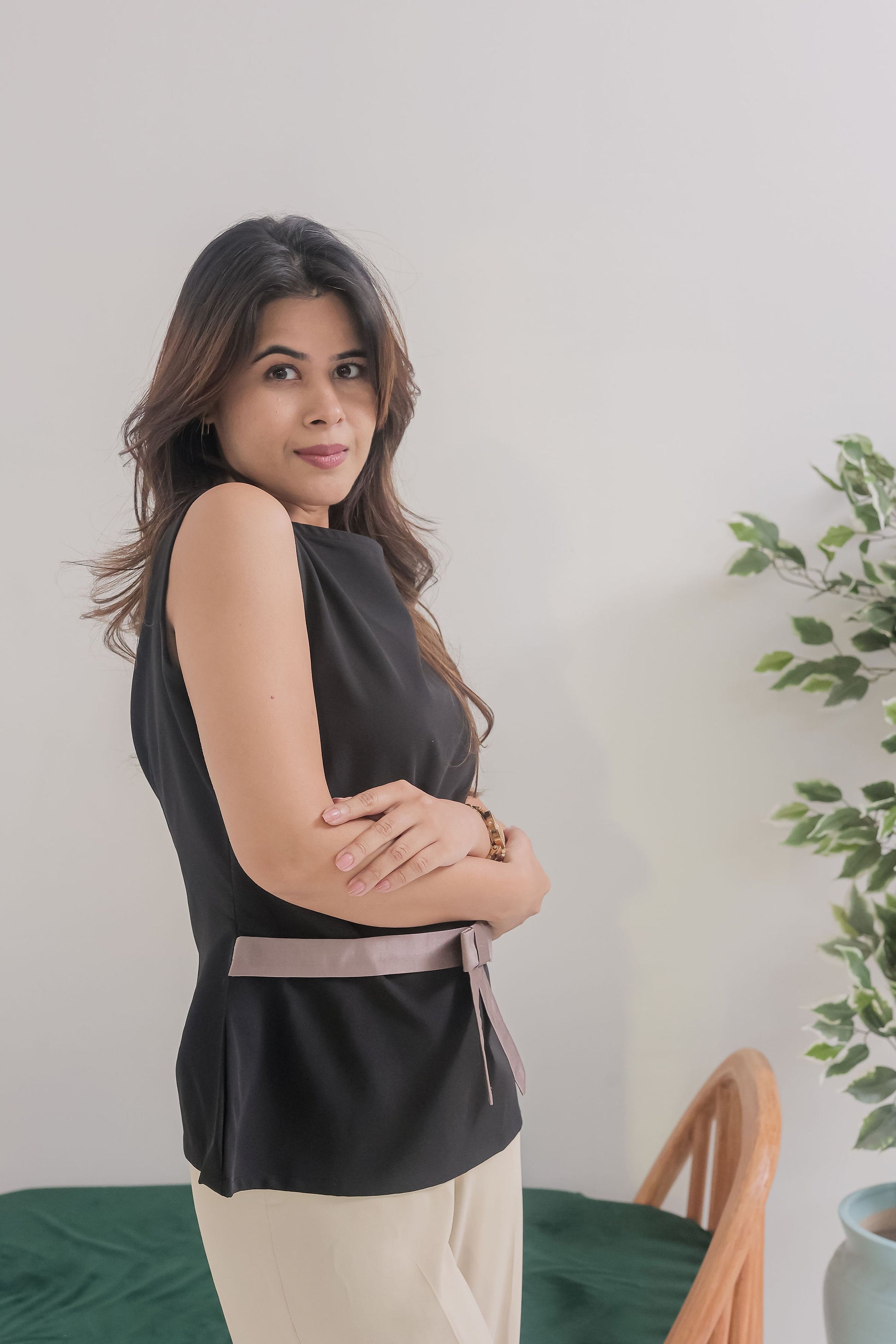 Black statement top with grey satin  bow - esseneur.