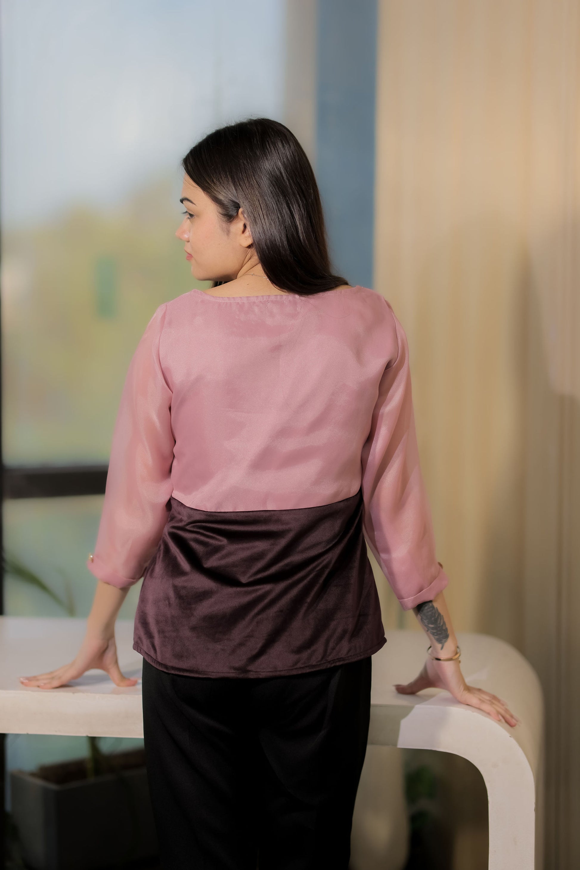 Pink organza top with half velvet and gold buckle with quarter sleeves - esseneur. 
